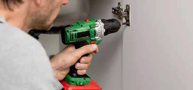 Commercial Door Hinge Repair Angleton
