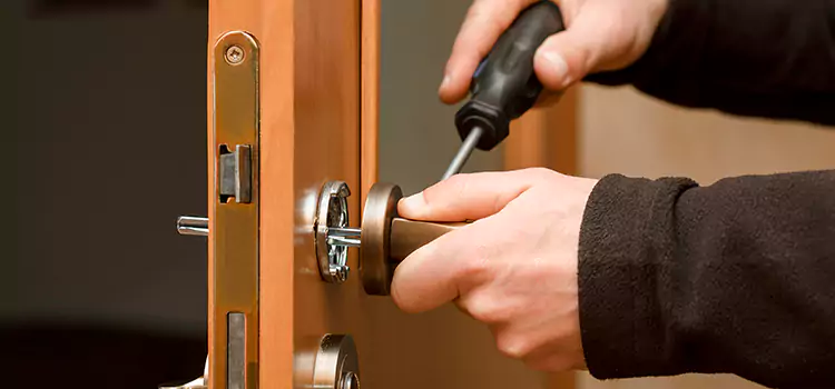 Semi Truck Locksmith Angleton