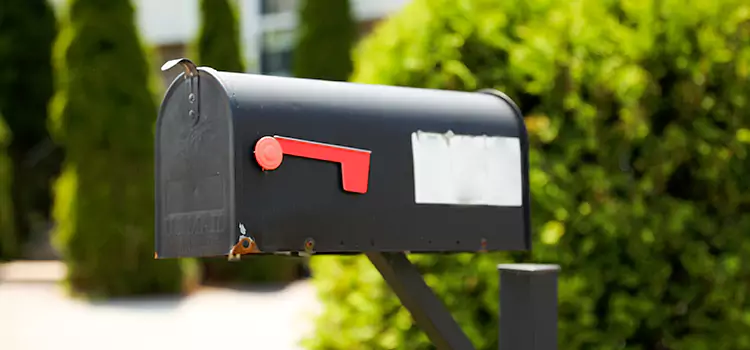 Secure Mailboxes for Packages Angleton